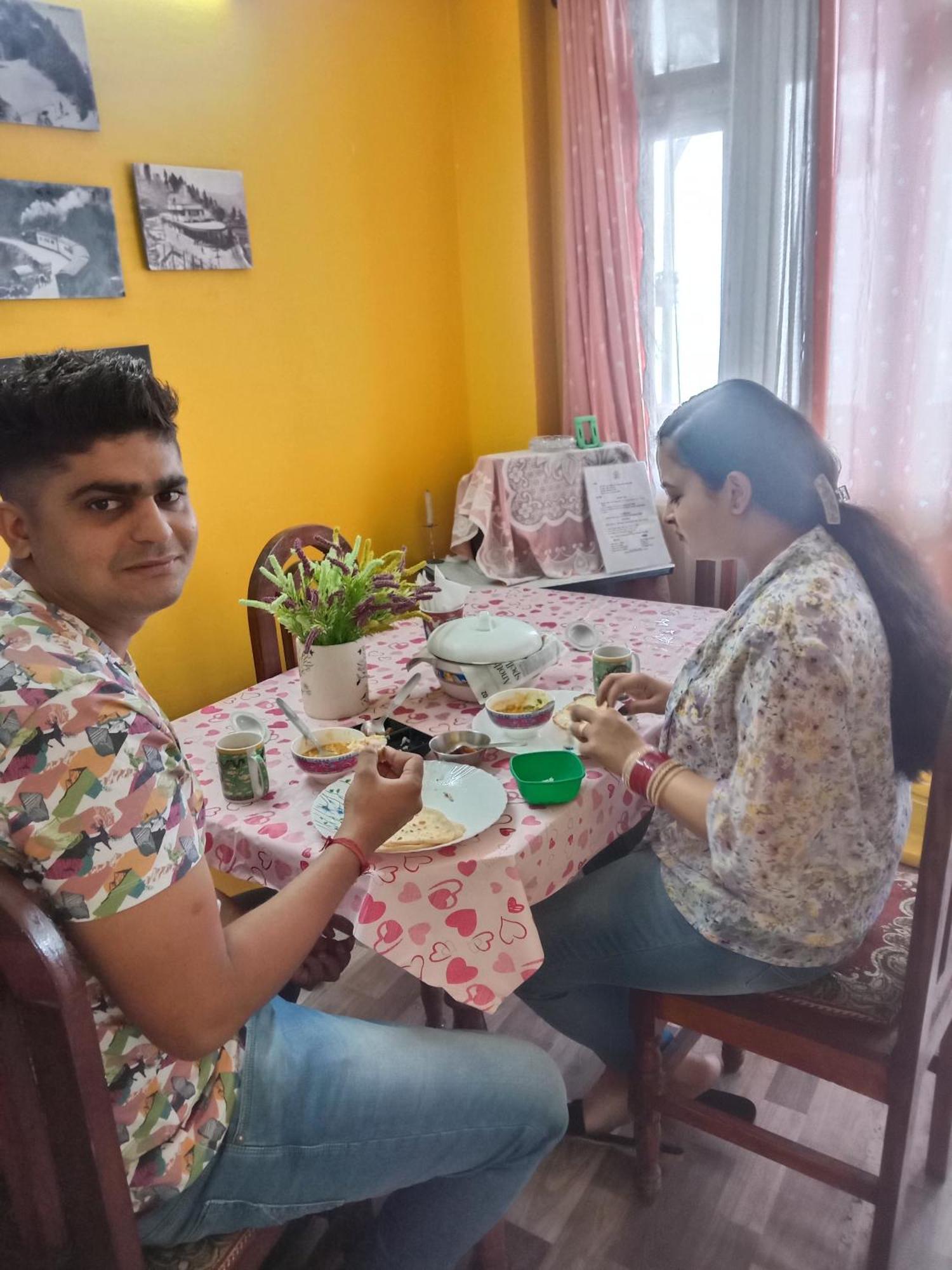 Beverly Hills Home Stay Darjeeling  Ngoại thất bức ảnh